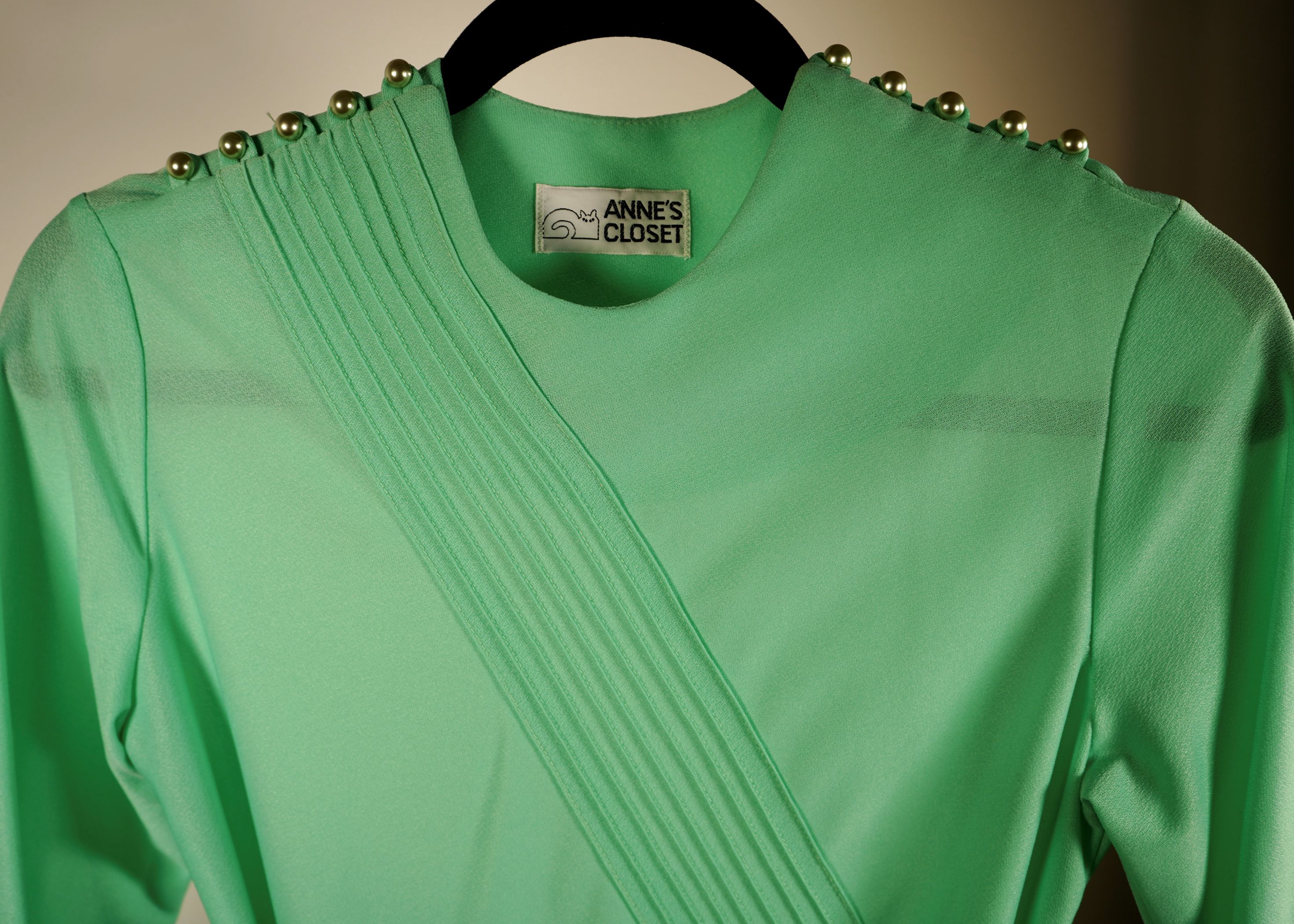 Mint green dress close up